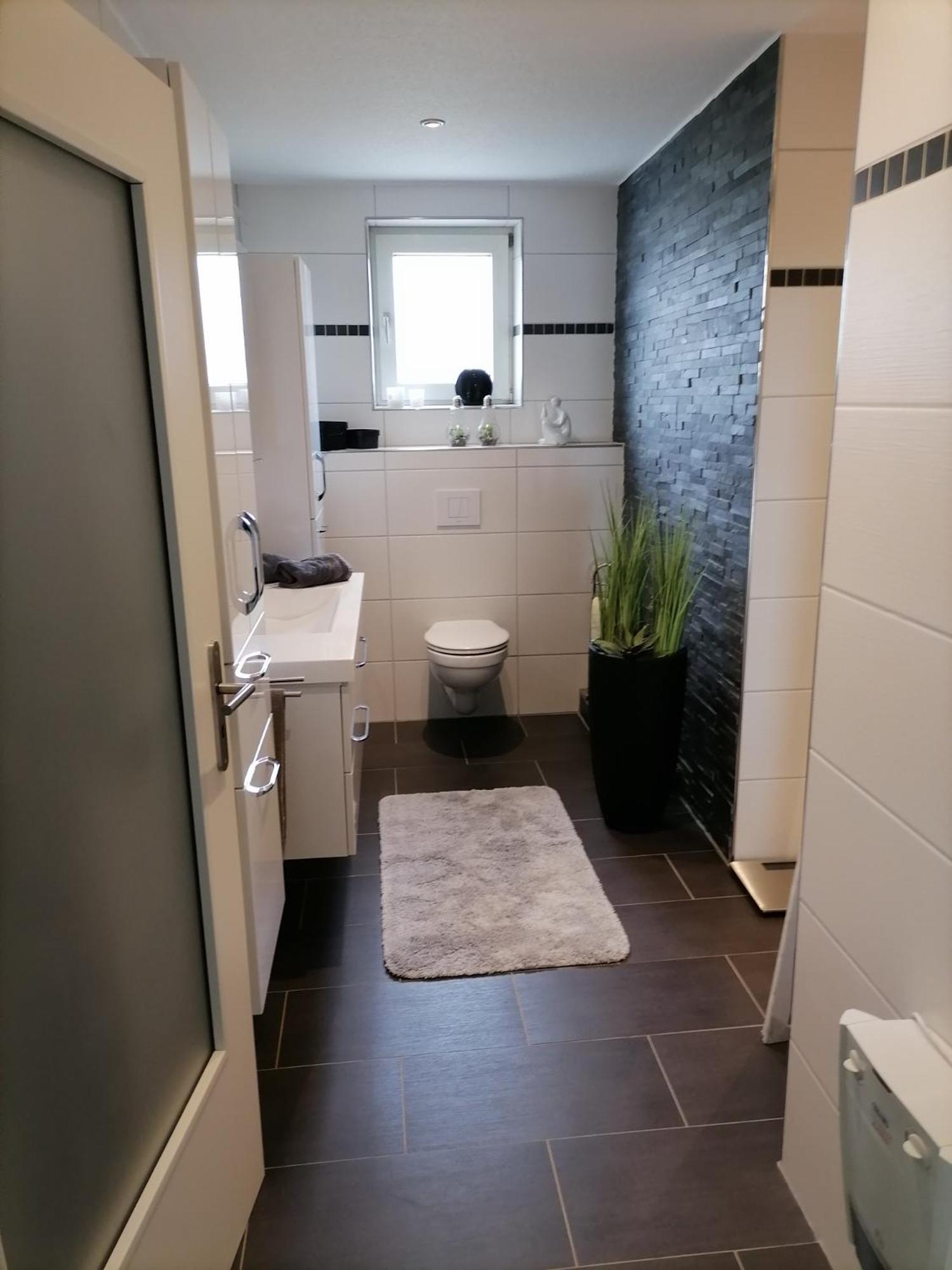 Premium Ferienwohnung "Christine ", Zentrale Ruhige Stadtlage 100 Qm Ebenerdige Dusche Terasse Kaminofen Zweibruecken Exterior photo